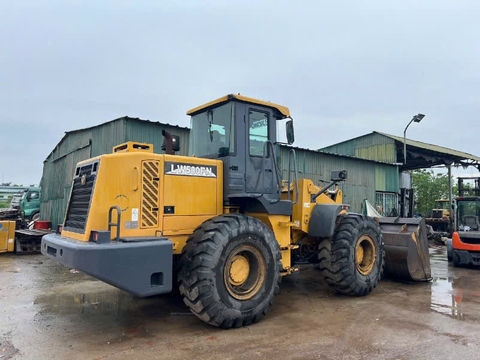 Xúc lật cũ XCMG LW500FN gầu 3,5 m3 đời 2017 nguyên bản, hoạt động ít