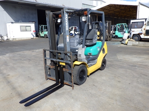 Xe nâng cũ Komatsu FD15T-20 nhập Nhật siêu đẹp