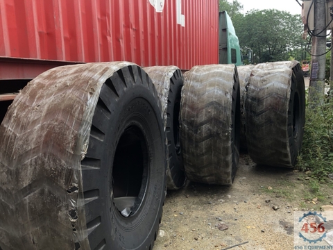 Bán lốp, săm yếm xe xúc lật 23.5-25 hãng HENAN (VỎ XE XÚC LẬT 23.5-25)