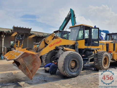 BÁN MÁY XÚC LẬT CŨ GẦU 3 KHỐI CHANGLIN 955N