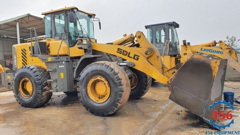 BÁN XÚC LẬT CŨ  SDLG LG953N GẦU 3,6 KHỐI. SẢN XUẤT 2017
