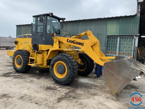 BÁN MÁY XÚC LẬT LIUGONG CLG836 CŨ 836 ĐỜI 2016 GIÁ CỰC TỐT