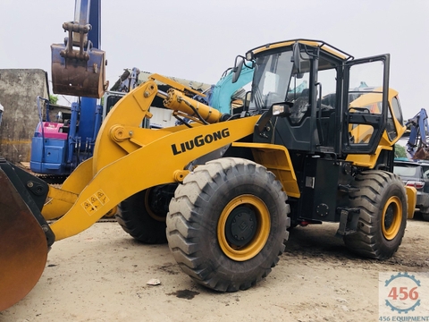 MÁY XÚC LẬT CŨ LIUGONG 855H GẦU 3,7 KHỐI. HÀNG DÙNG LƯỚT