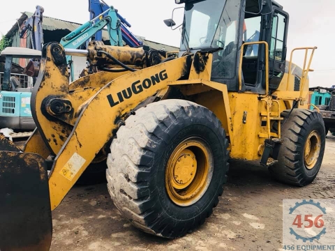 MÁY XÚC LẬT LIUGONG 50CN CŨ GẦU 3 M3 CẦN BÁN
