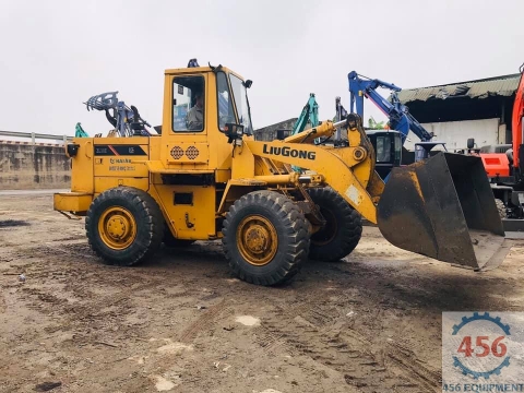 MÁY XÚC LẬT LIUGONG ZL30E ĐỜI 2014