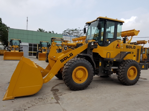 MÁY XÚC LẬT SDLG LG936L DUNG TÍCH GẦU 2,2 M3