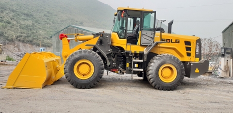 MÁY XÚC LẬT SDLG L956FH DUNG TÍCH GẦU 4,2 -4,5  M3. BẢO HÀNH 2 NĂM