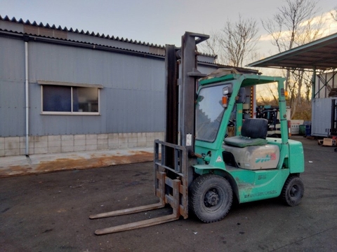 XE NÂNG DẦU MITSUBISHI FD25 F18B-52191 LH:096.235.1368