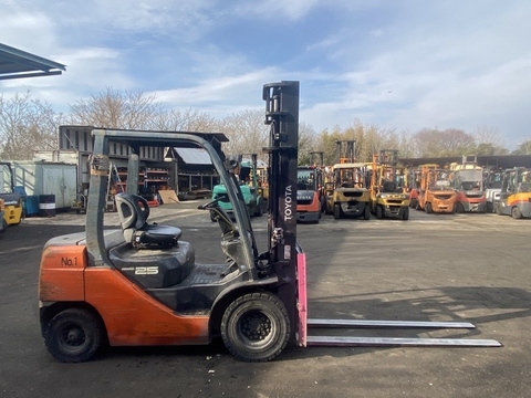 XE NÂNG TOYOTA 52-8FD25  36446 LH:096.235.1368