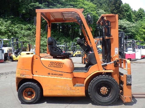 XE NÂNG DẦU SUMITOMO 11FD25PAⅪ98D D2L-10675 LH:096.235.1368