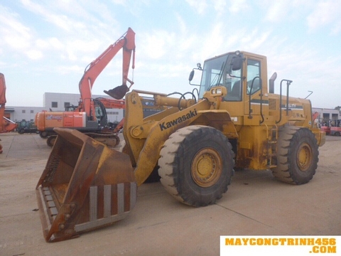 Bán xúc lật Nhật bãi KAWASAKI 85ZV