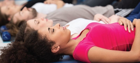 Lợi ích, Bài tập & Hướng dẫn Thở bằng Cơ hoành