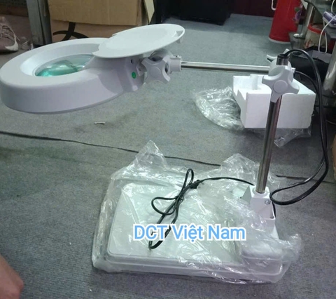 Đèn kính lúp để bàn