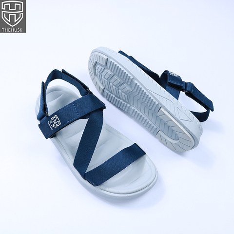 Giày Sandals Unisex TheHusk Quai Xanh Navy Đế Trắng ngâm - TH1