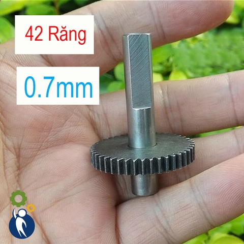 Bánh Răng Thép Trục 8mm 42 Răng 0.7M Có Thanh Trục