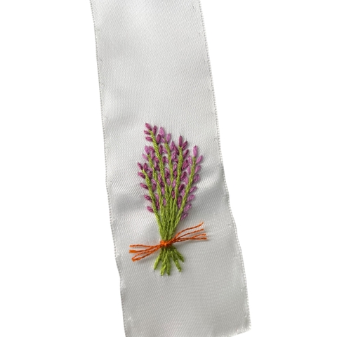 Hand embroidery hair bow BBW008