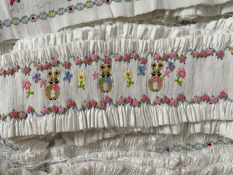 Hand smocked patterns by Bunniti BNP351