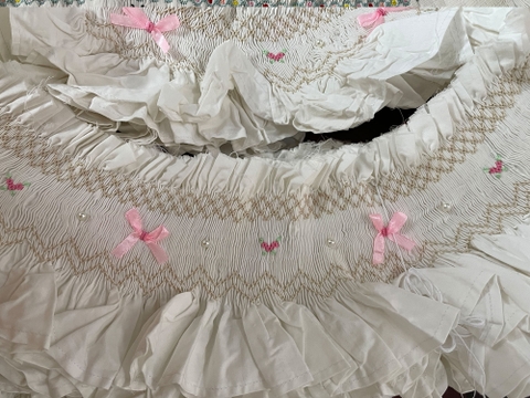 Hand smocked patterns by Bunniti BNP354