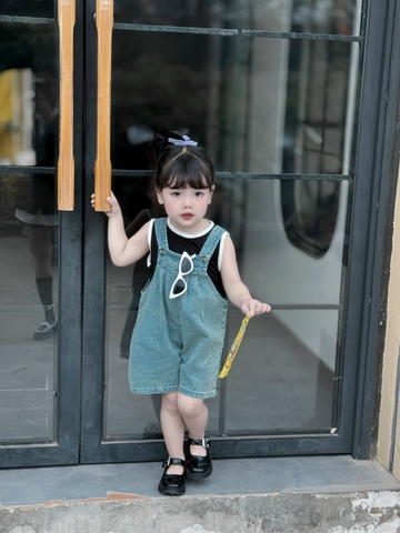 SET YẾM BÒ KÈM ÁO ĐEN BÉ GÁI