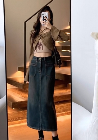 CHÂN VÁY JEAN XANH TÚI CƠI XẺ SAU