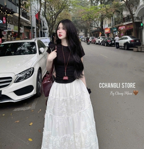 CHÂN VÁY TRẮNG THÔ MIX PHỐI REN HOA NỔI QCCC