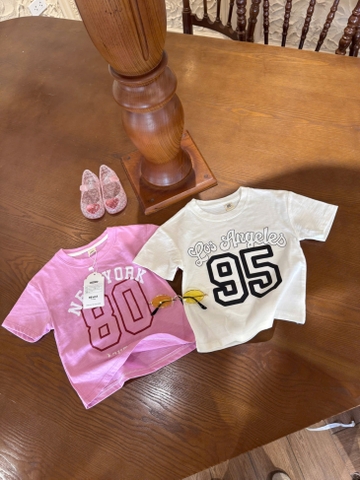 - SET 2 ÁO BÉ GÁI XƯỢC NEWYORK hồng trắng