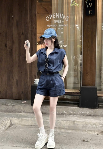 - SET NỮ BÒ GIẤY ÁO SƠ MI QUẦN SOOC