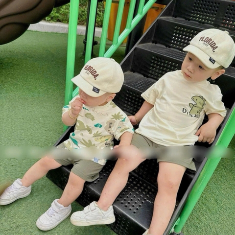 - BỘ ĐÙI BÉ TRAI 2 ÁO 1 QUẦN KHỦNG LONG Dino World