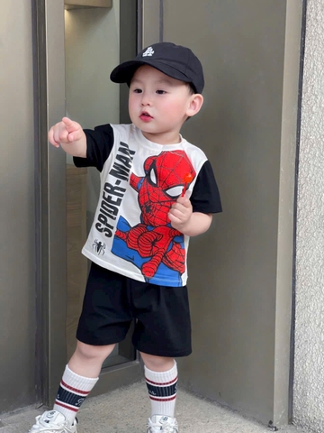 - BỘ ĐÙI BÉ TRAI ÁO TRẮNG TAY ĐEN SPIDERMAN