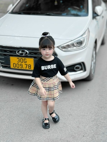 Set áo buberry mix cv kẻ BG