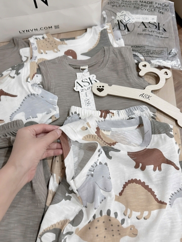 - SET 2 BỘ ĐÙI BÉ TRAI BA LỖ XƯỢC KHỦNG LONG ZUNO