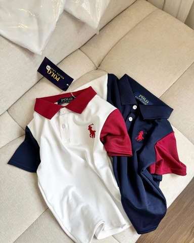 - SET 2 ÁO POLO BÉ TRAI KỊ SĨ TRẮNG THAN PHỐI ĐỎ