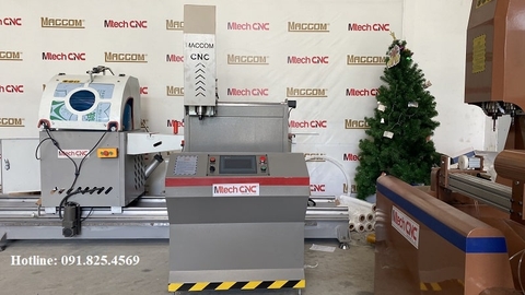 Máy khoét khóa cnc khoét được tất cả các loại nhôm