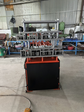 Máy đột dập ổ khoá xingfa thủy lực mới nhất 2024