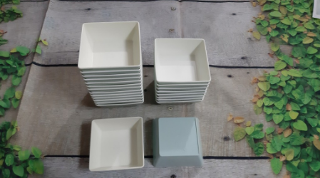Khay bát nhựa đồ dùng hàng không vuông 9 x 9 cm trồng cây mini, đựng thức ăn, hoa quả dầm, chơi đồ hàng....
