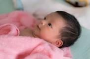 Cẩm nang phát triển bé 0 - 1 tháng tuổi