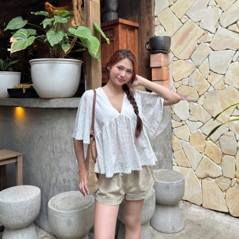 ÁO XÔ THÊU CỔ V PHỐI REN ZAREEN VOA157