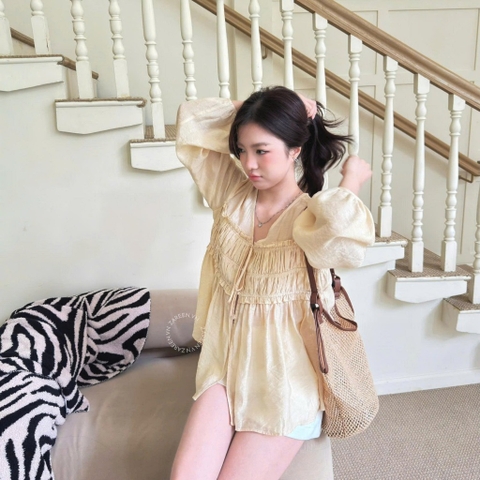 ÁO SƠ MI TƠ NHÚN NGỰC TAY PHỒNG ZAREEN SOM82