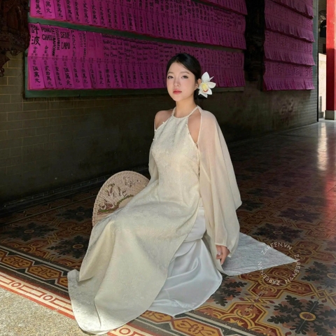 ÁO DÀI VÂN THANH CỔ YẾM ĐÍNH NGỌC TRAI ZAREEN ADI09