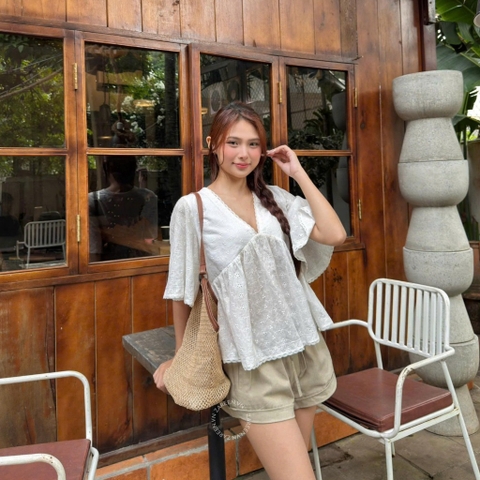 ÁO XÔ THÊU CỔ V PHỐI REN ZAREEN VOA157