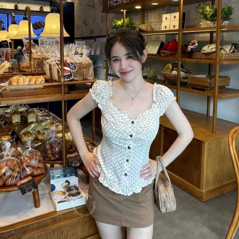 ÁO TRỄ VAI NÚT GỖ ZAREEN VOA149