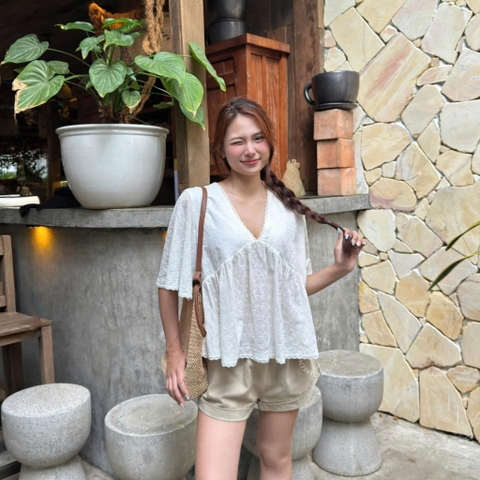 ÁO XÔ THÊU CỔ V PHỐI REN ZAREEN VOA157