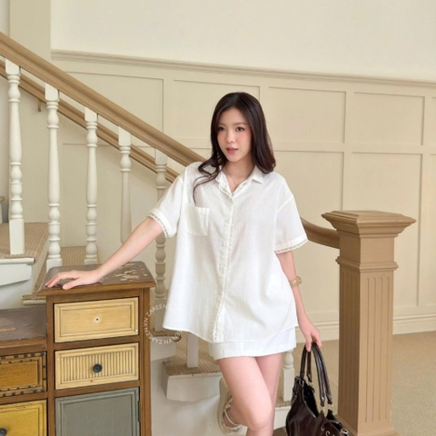 ÁO SƠ MI LINEN PHỐI REN XẺ SAU ZAREEN SOM83
