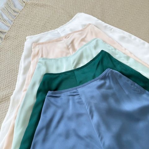 QUẦN ÁO DÀI AN NHIÊN TẾT ZAREEN QAD01