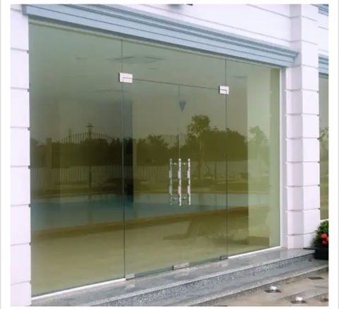Cửa kính cường lực