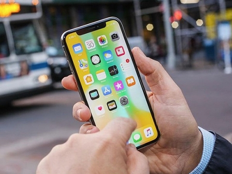 iPhone X có thể bị khai tử do ế ẩm vì thiếu nhiều tính năng so với đối thủ