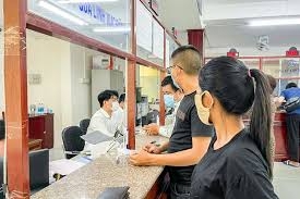 Khánh Hòa ban hành 63 thủ tục hành chính mới, giải quyết thủ tục đất đai cho người dân