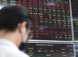 Cổ phiếu bất động sản tăng liên tục, nhà đầu tư có còn cơ hội?