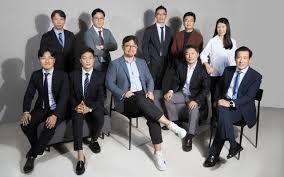 Vững vàng qua bão tố