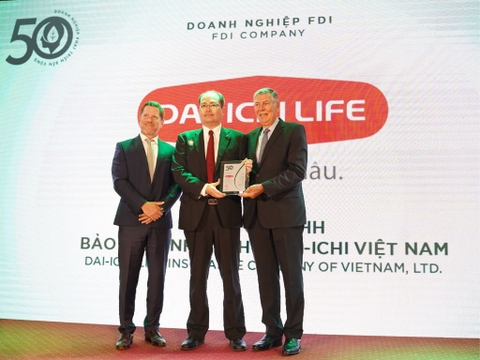 Dai-ichi Life Việt Nam vinh dự đạt Giải thưởng “Top 50 Doanh nghiệp Phát triển Bền vững 2022”